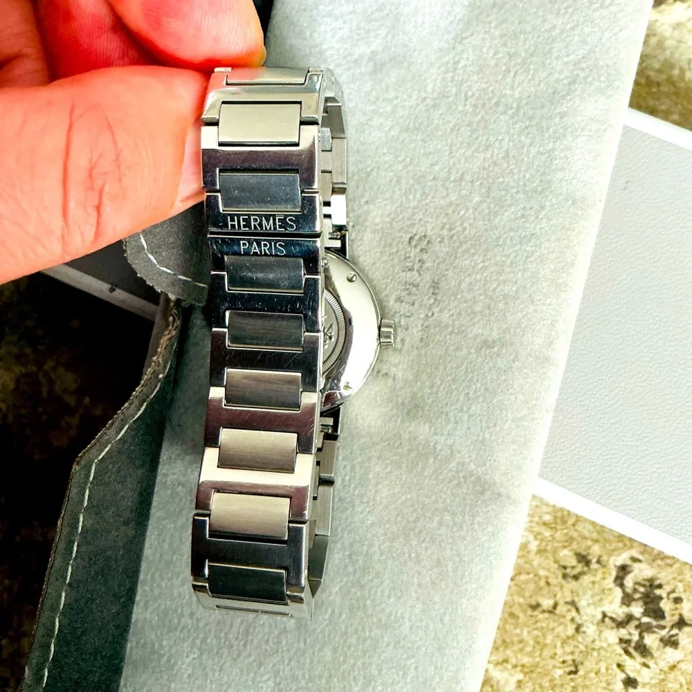 Ladies HERMES AUTOMATIC DRESS watch🔥🔥🔥 - Picture 11 of 15